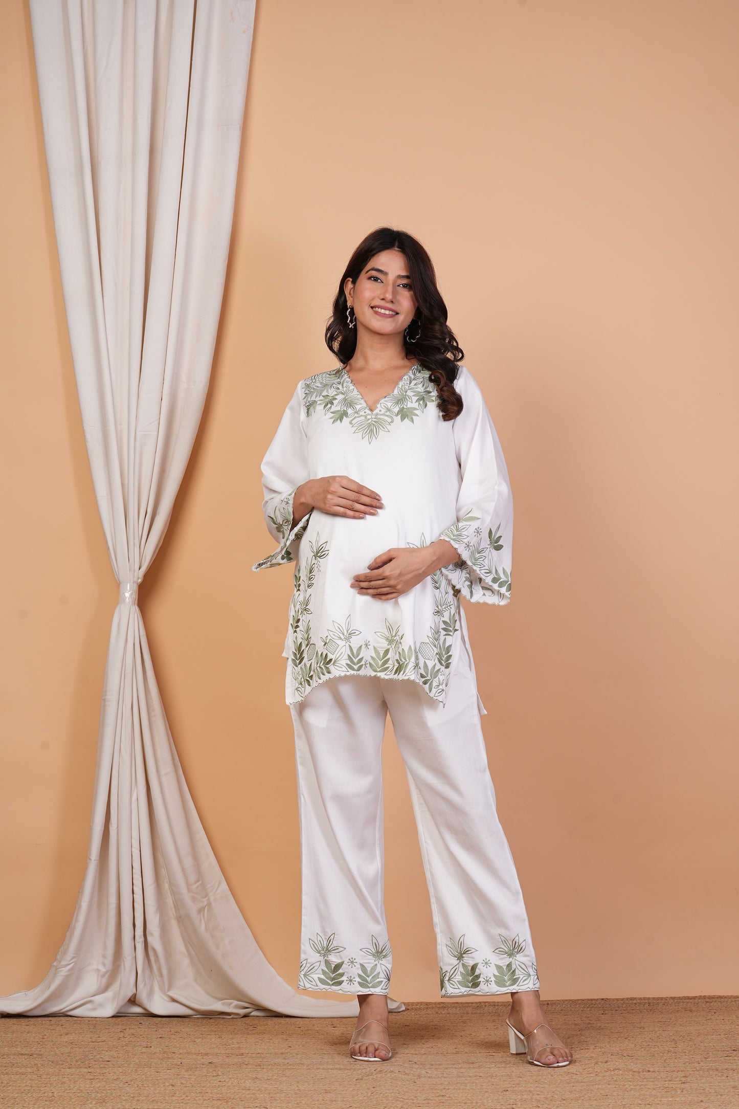 Janaki Jeevan Hand Embroidered Maternity Co-ord Set