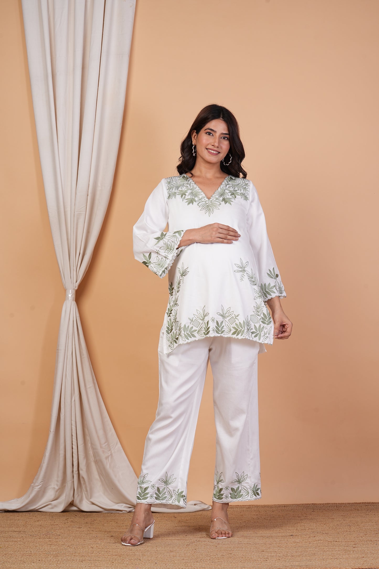 Janaki Jeevan Hand Embroidered Maternity Co-ord Set