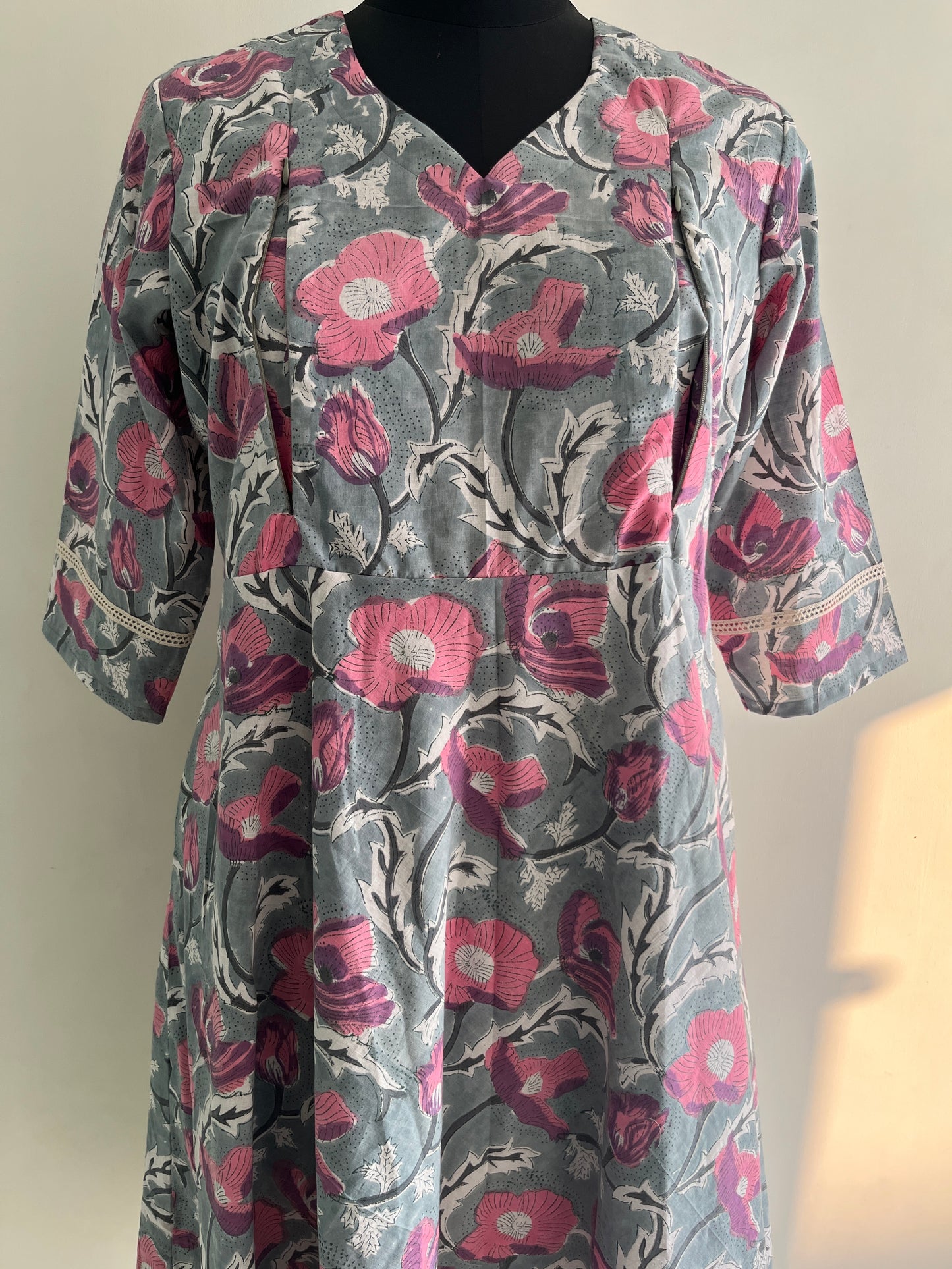 Karuna Nidhaan Cotton Twin Zip Nursing Kurti