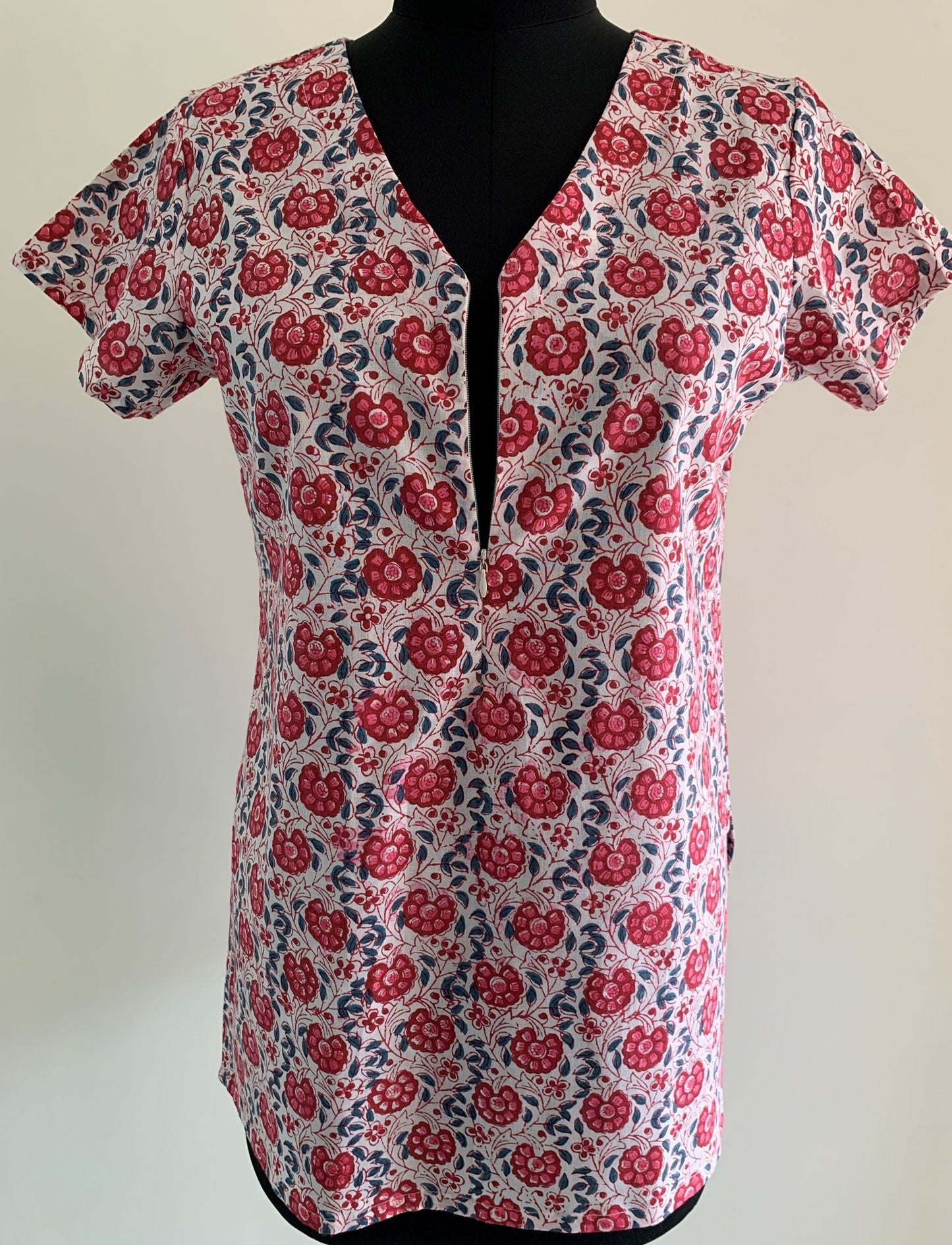 Krsna Kanta Cotton Nursing Top with Zip