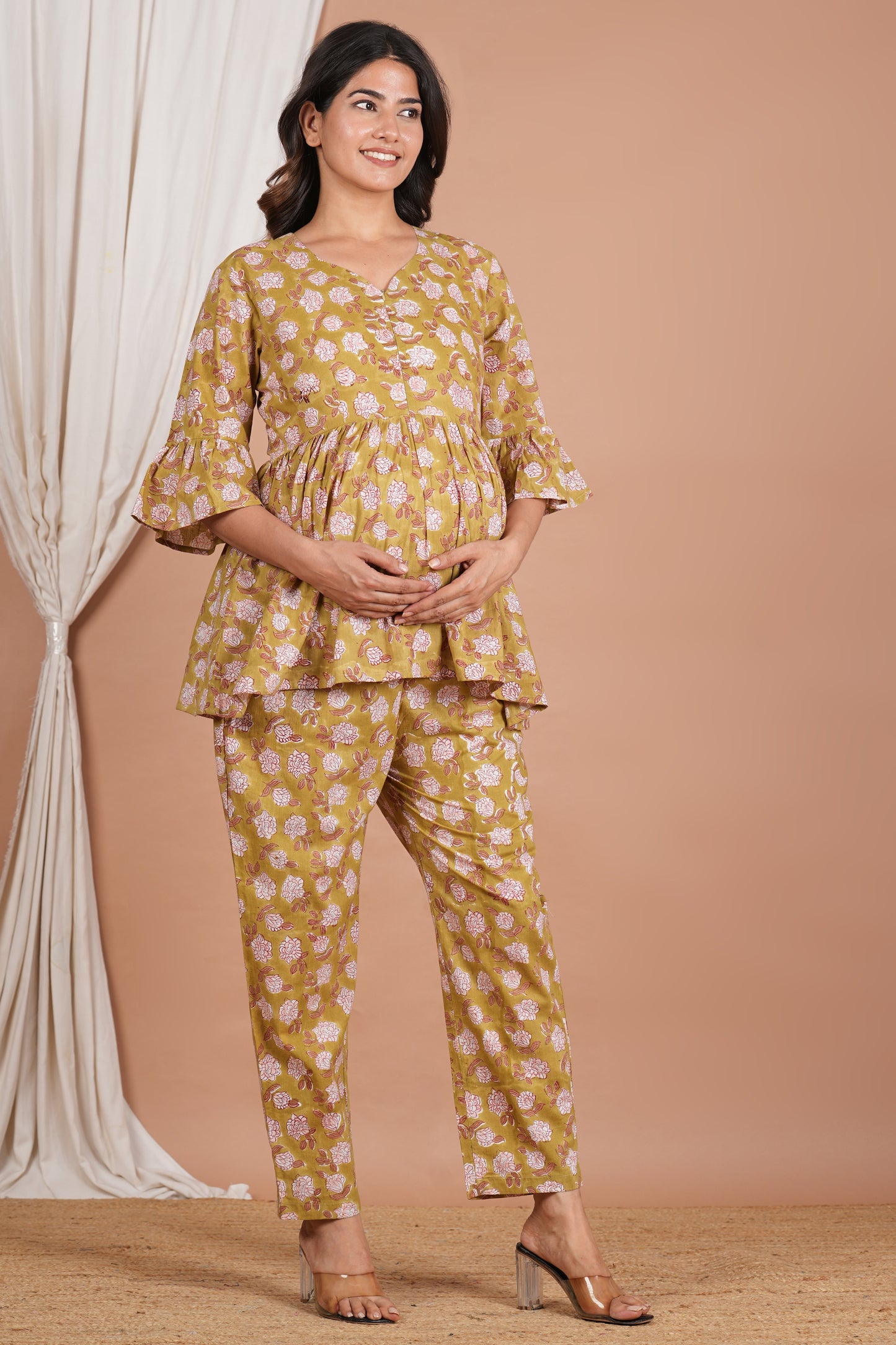 Gaur Hari Nursing Top - Pant Set