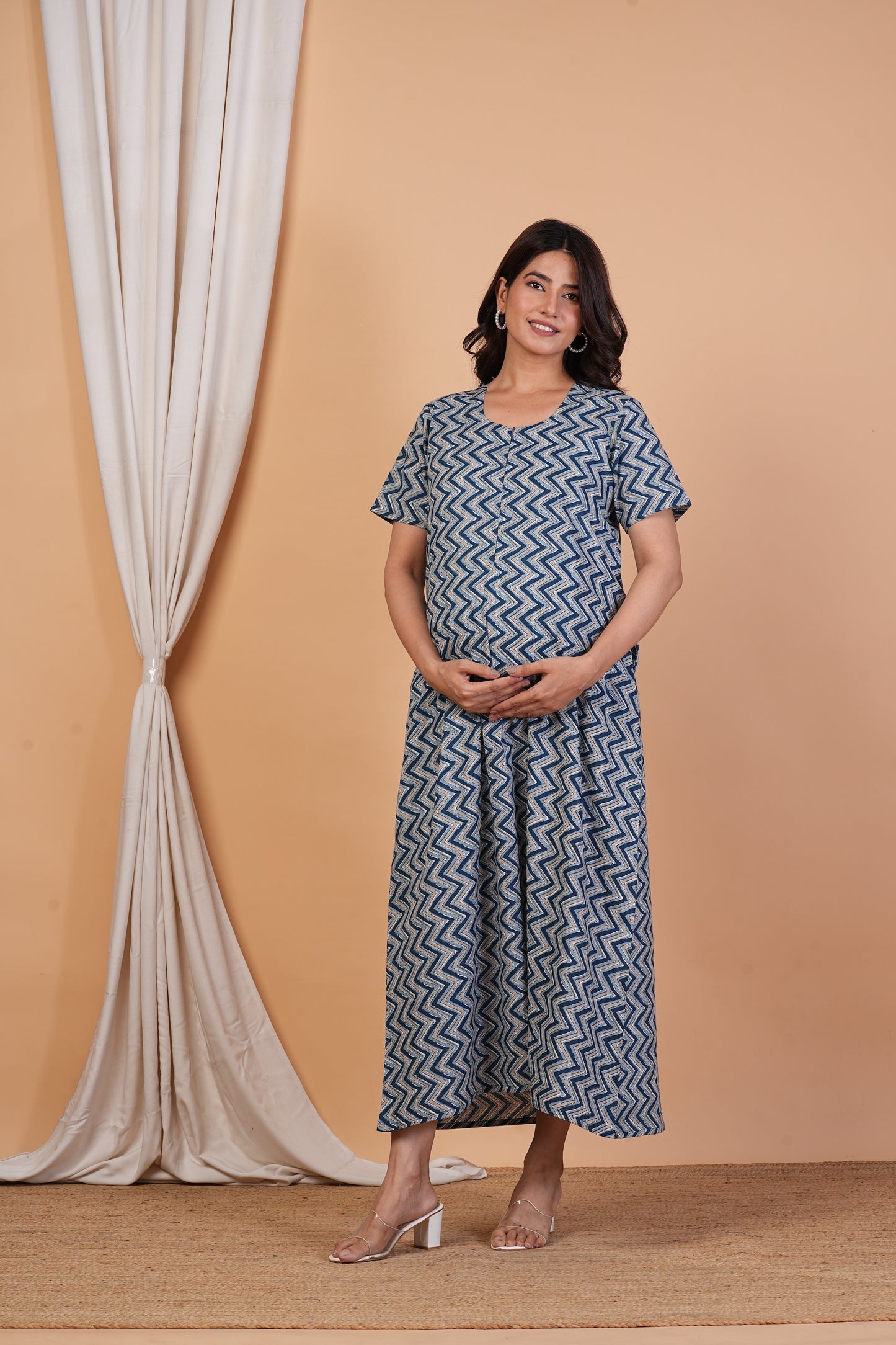 Dhrti Cotton Nursing Gown