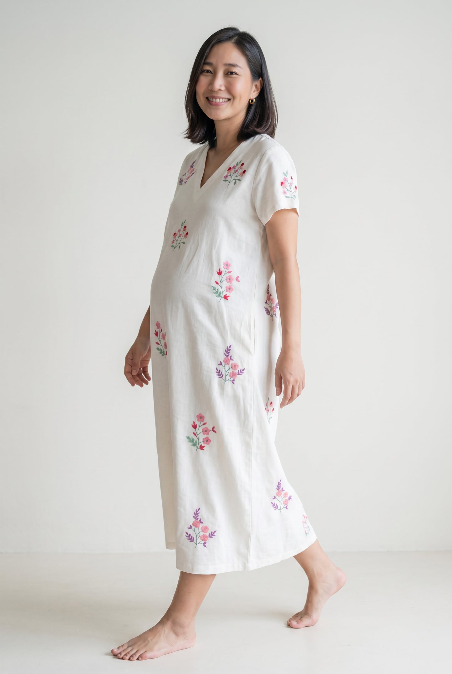 Siya Hand Embroidered Maternity Dress – Sevya