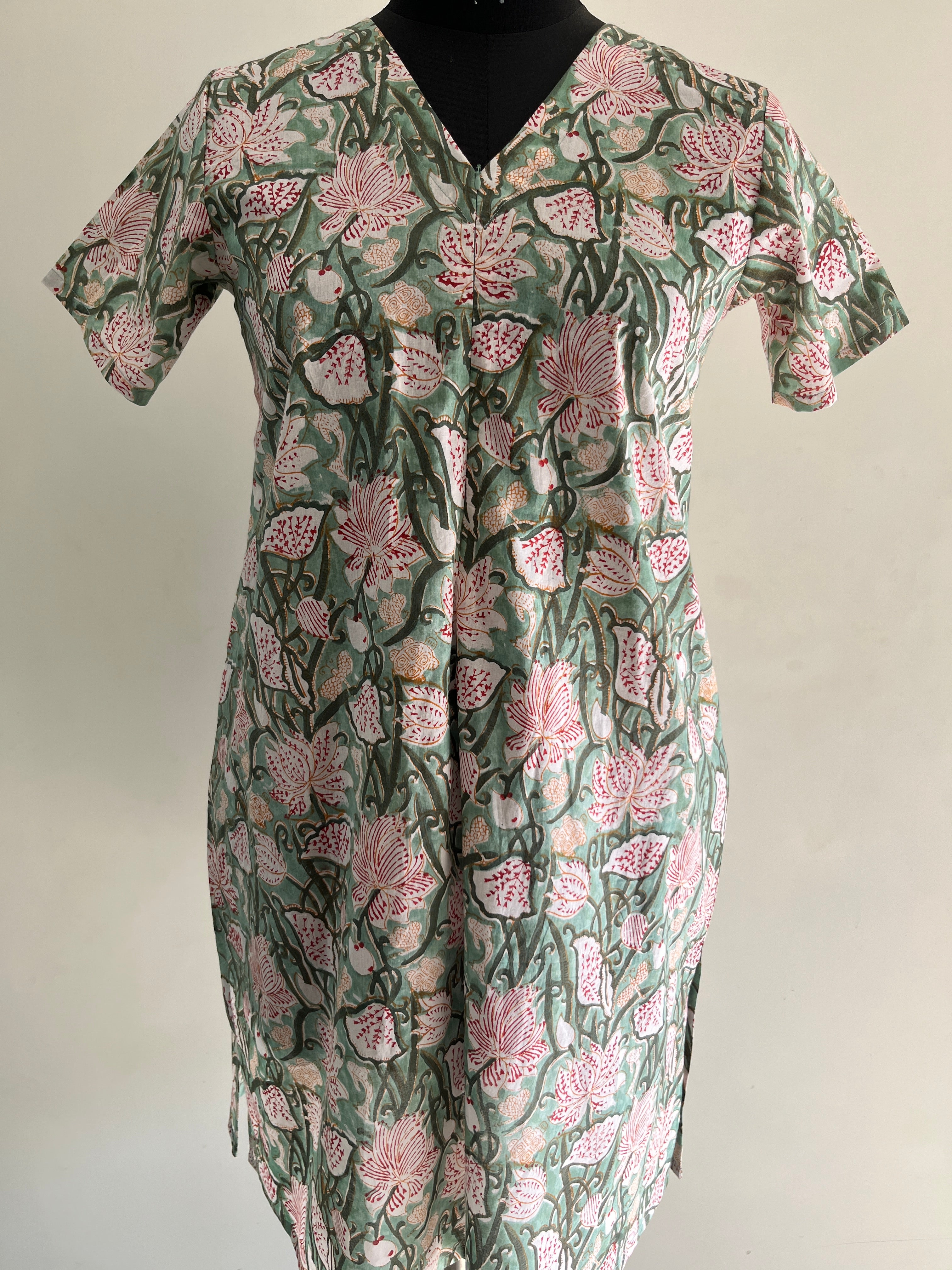 Kadamb Handblock Cotton Nursing Gown