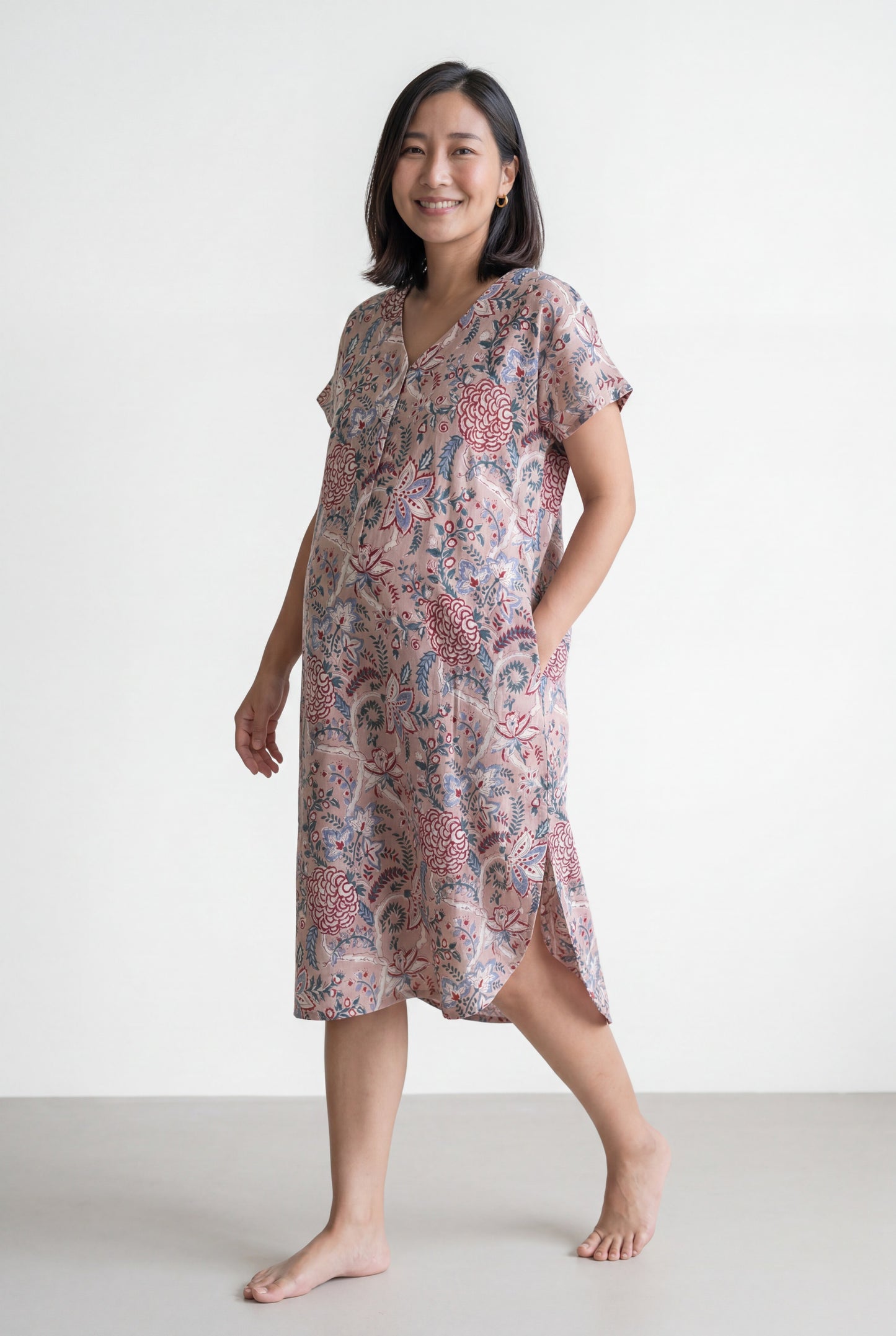Radha Padmini Handblock Cotton Nursing Gown