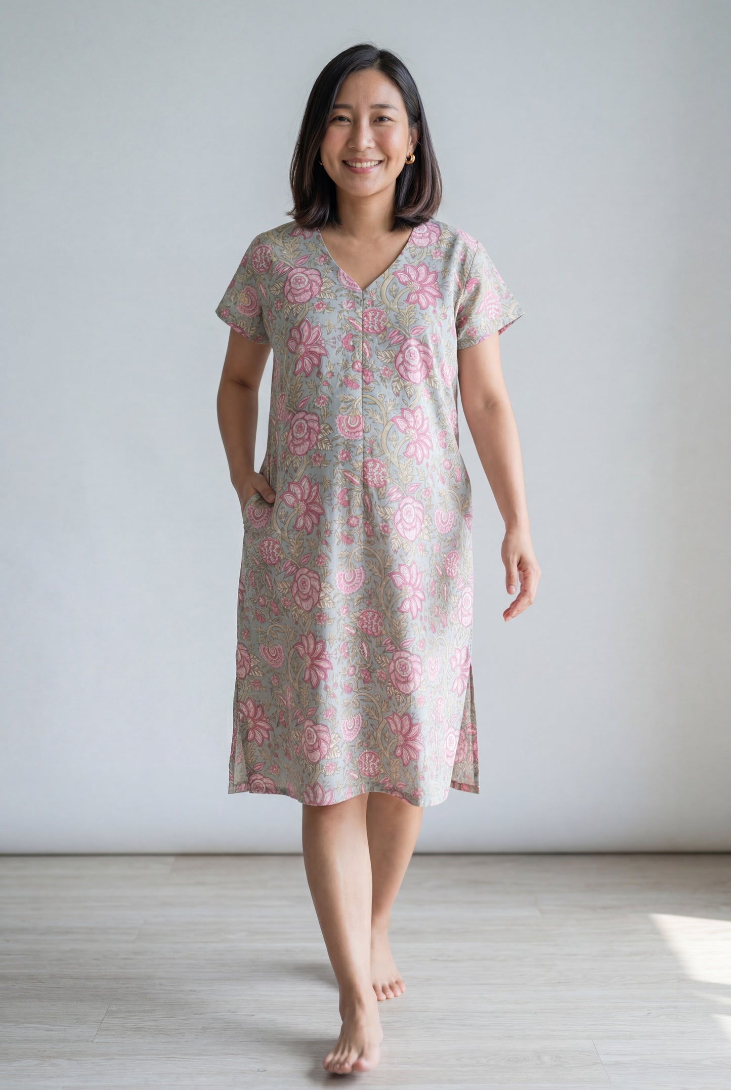 Kalp Taru Handblock Cotton Nursing Gown
