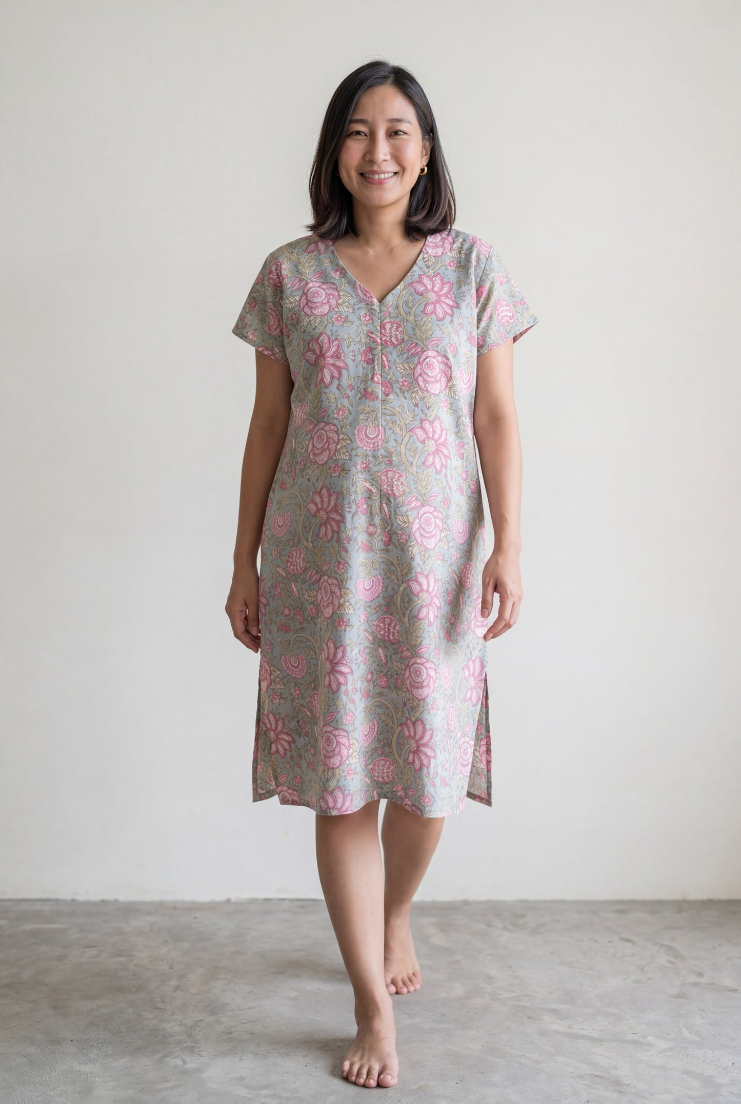 Kalp Taru Handblock Cotton Nursing Gown