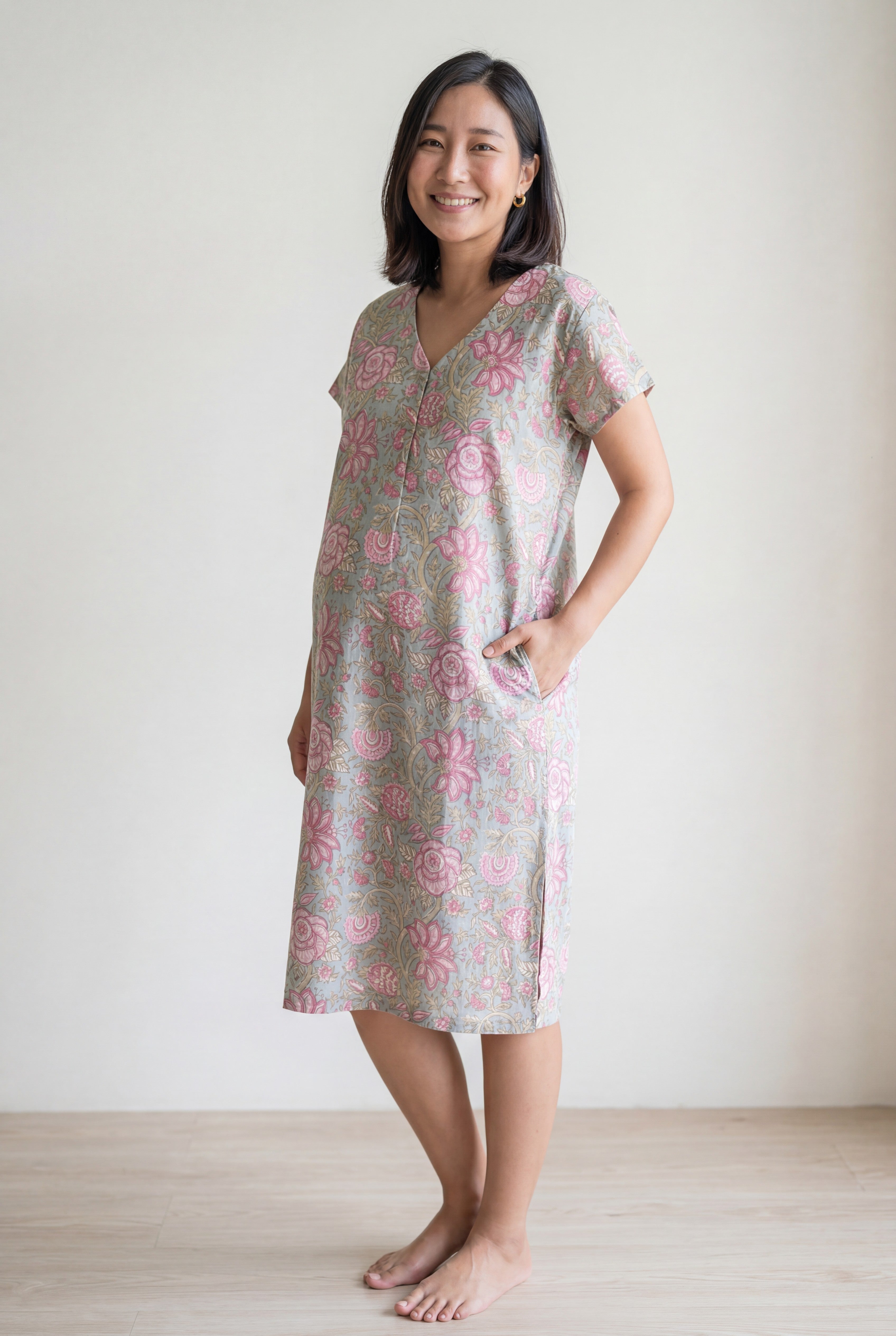 Kalp Taru Handblock Cotton Nursing Gown